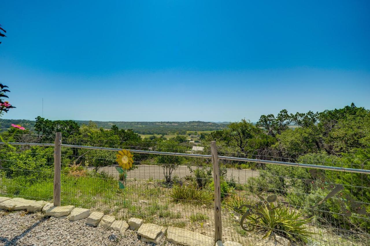 Fredericksburg Retreat With Private Hot Tub And Patio! Villa Exterior photo